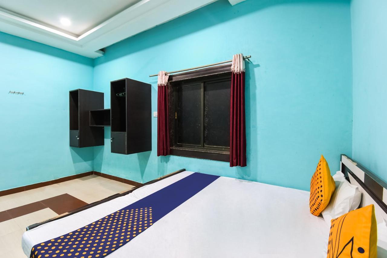 Spot On 67031 Hotel Sangam Palace Rāipur 외부 사진